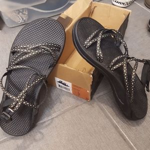 Chaco Quito Night Wrapsody X sandals, Size 9